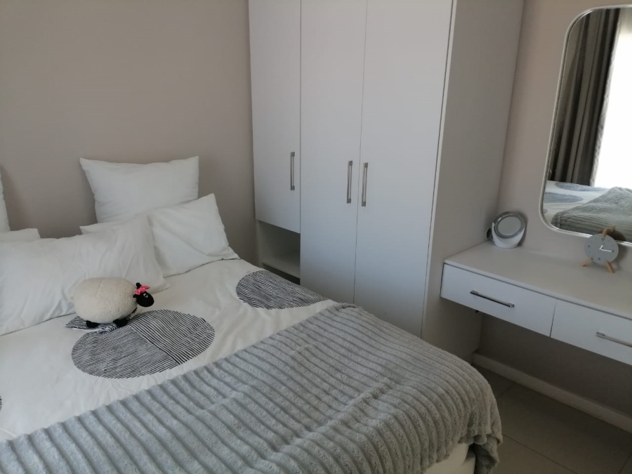 2 Bedroom Property for Sale in Somerset Lakes Western Cape